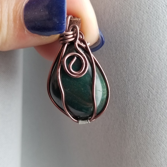 Dark green aventine wired wrap - Picture 2 of 3